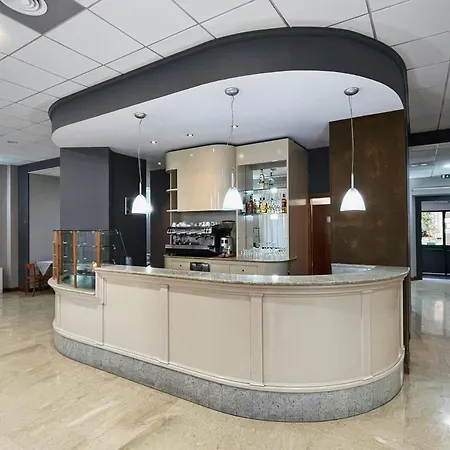 Hotel Aba 3*